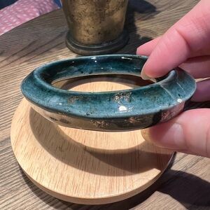 Elegant Green Ceramic Bracelet note minor chips hard to see when its on wrist